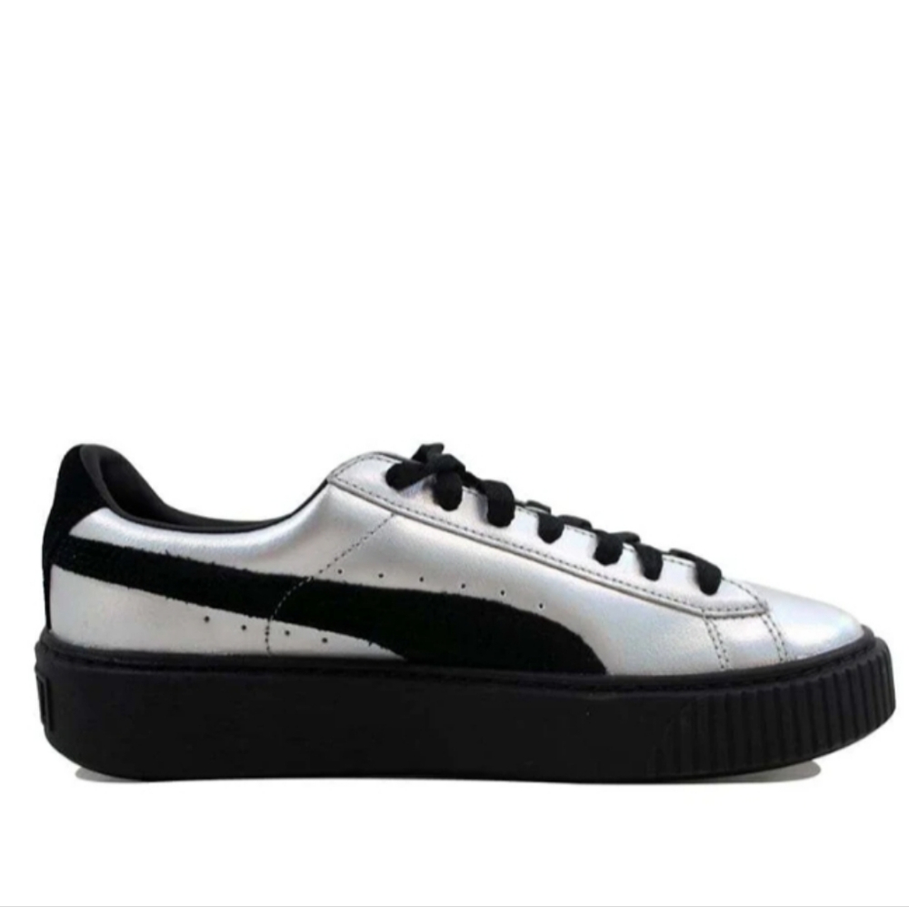 Puma Women's Metallic Silver & Black Platform Sneakers Sz 8.5